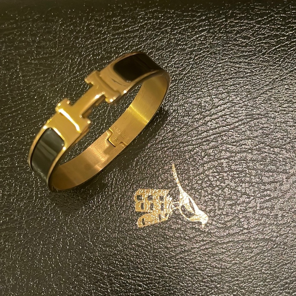 HERMES Clic Clac H Bracelet Black&gold